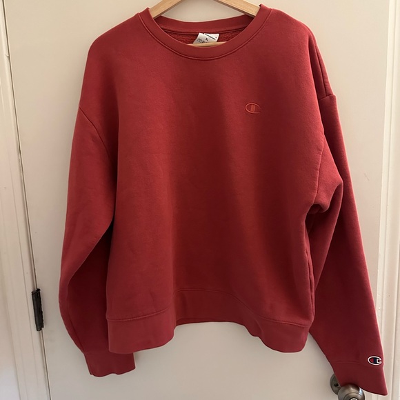 Champion Crewneck - Picture 1 of 3
